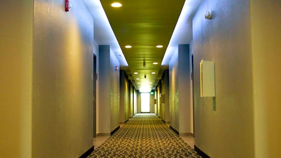 Americas Best Value Inn Memphis Airport – Memphis, TN