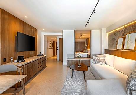 Parlor Suite Ocean View