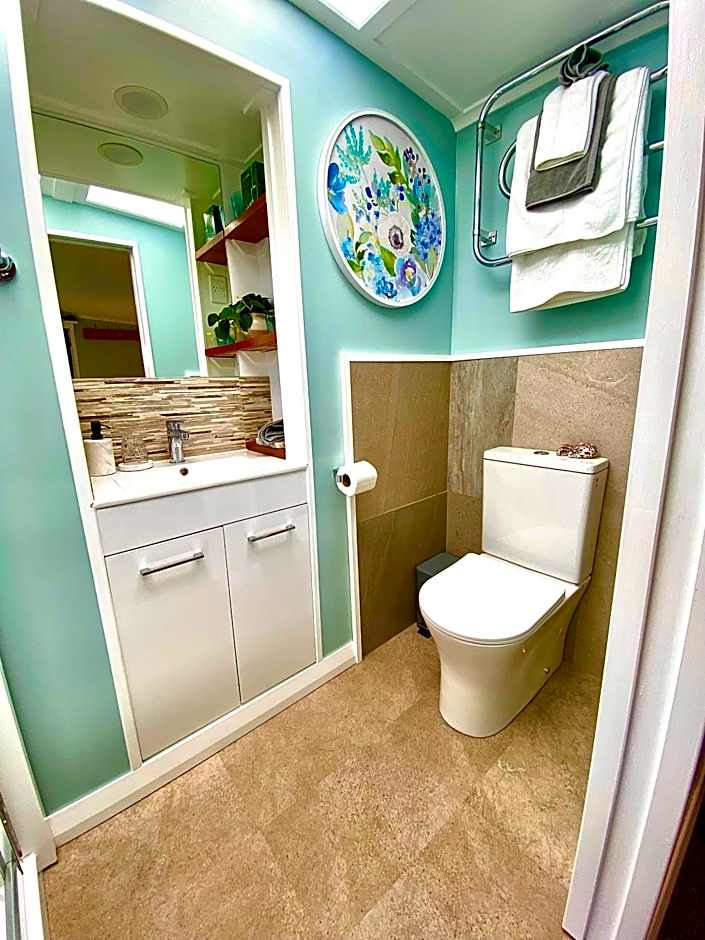 Ah House City B&B Nelson