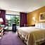 Ramada by Wyndham Pittsburgh/New Stanton