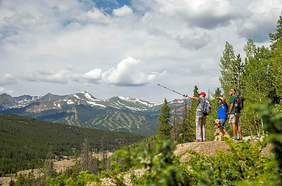 Remodeled Ski in and ski out Condo!