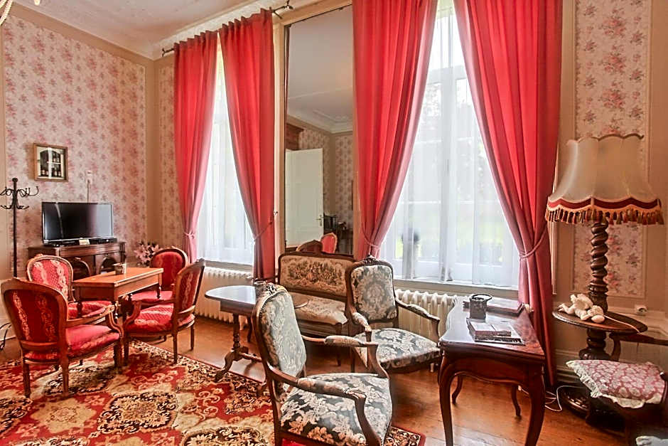 Hotel Chateau de Moulin le Comte