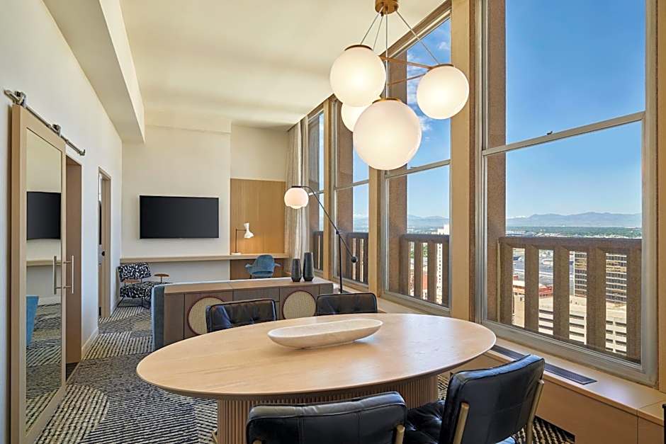Sheraton Denver Downtown Hotel