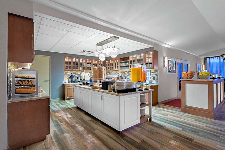 Homewood Suites By Hilton Seattle-Downtown