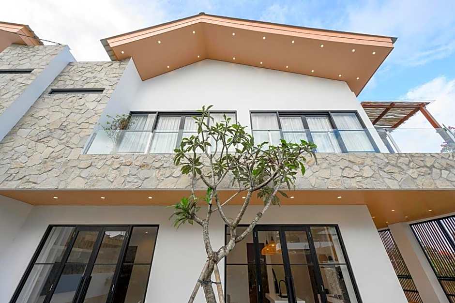 Villa Damai at The Icons