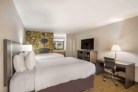 Queen Room with Two Queen Beds - Non-Smoking