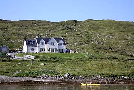 Lochedge Lodge