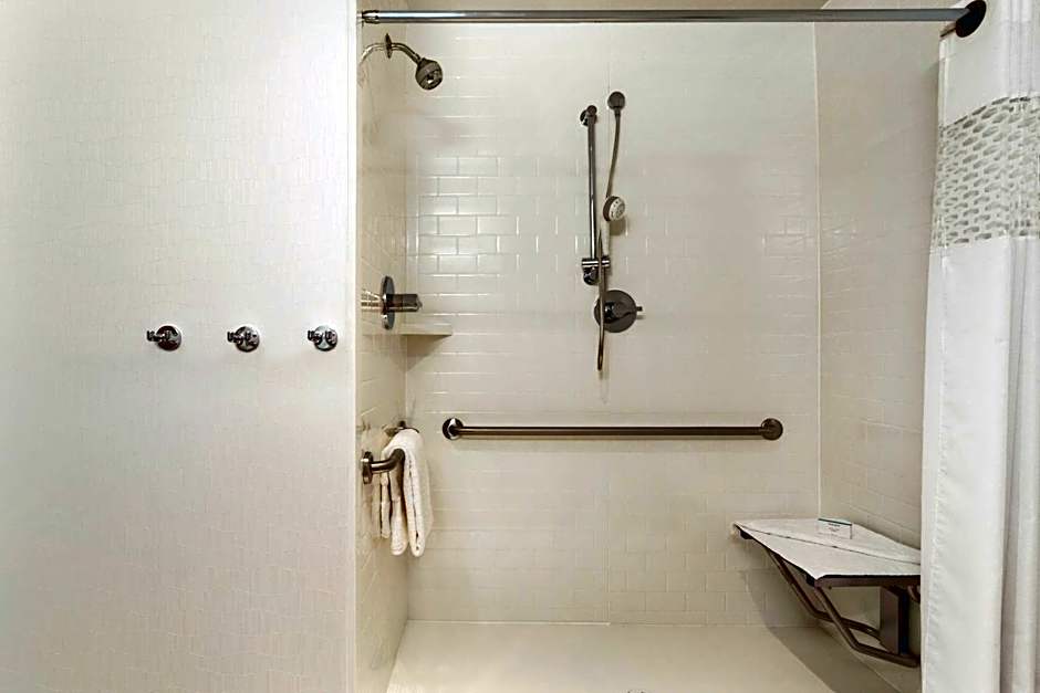 Hampton Inn by Hilton Edmonton/Sherwood Park