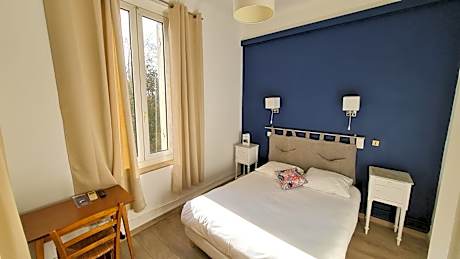 Double Room with Shower