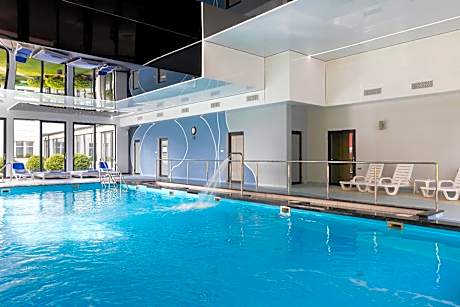Gryf Resort Międzywodzie
