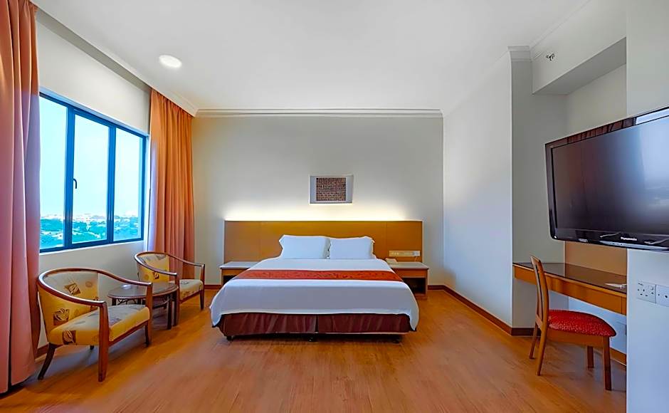 Crystal Crown Hotel Harbour View Port Klang