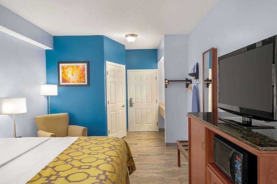 Baymont by Wyndham Henderson Oxford