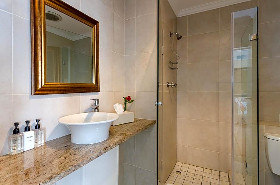 Whale View Manor & Spa