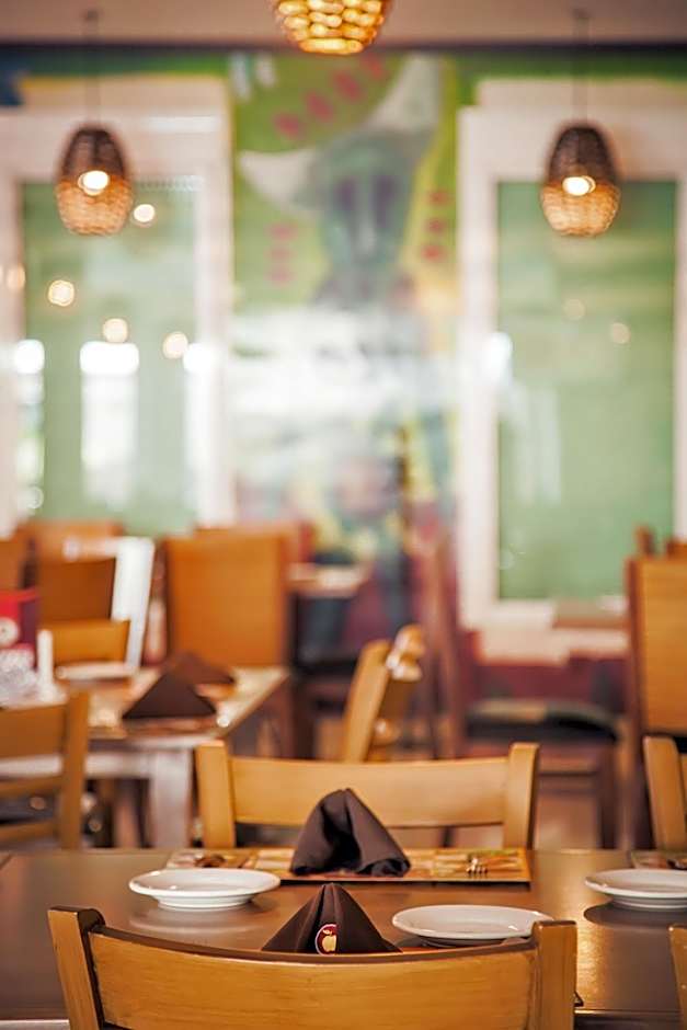 Hotel Maioris La Paz