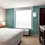 Home2 Suites By Hilton Milwaukee West