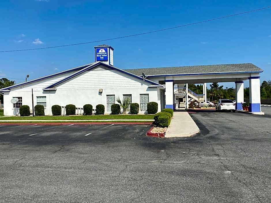 Motel 6 Marianna, FL