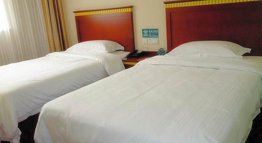 GreenTree Inn Taizhou Taidong Railway Station Business Hotel