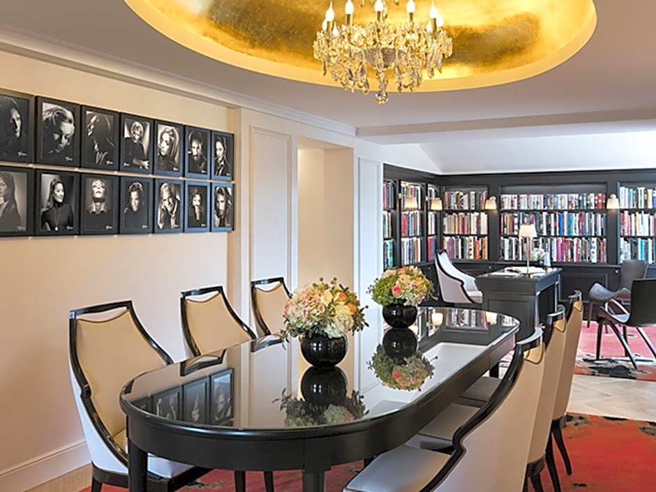 Hotel Barriere Le Fouquet's