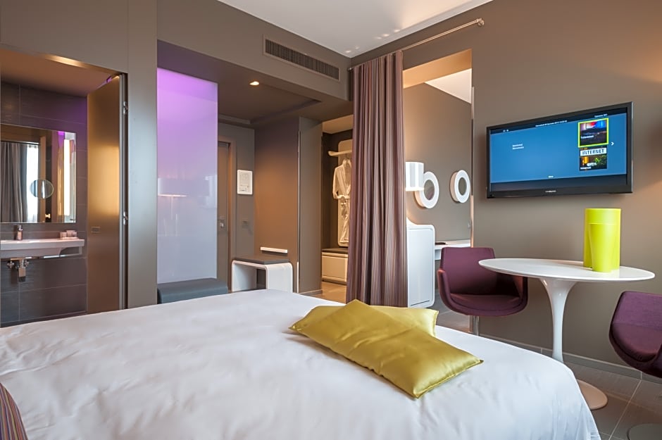Foto 1 daripada 6 — Junior Standard Suite