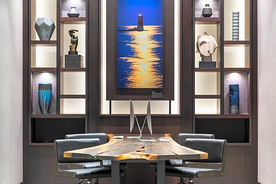 AC Hotel by Marriott Portsmouth Downtown/Waterfront