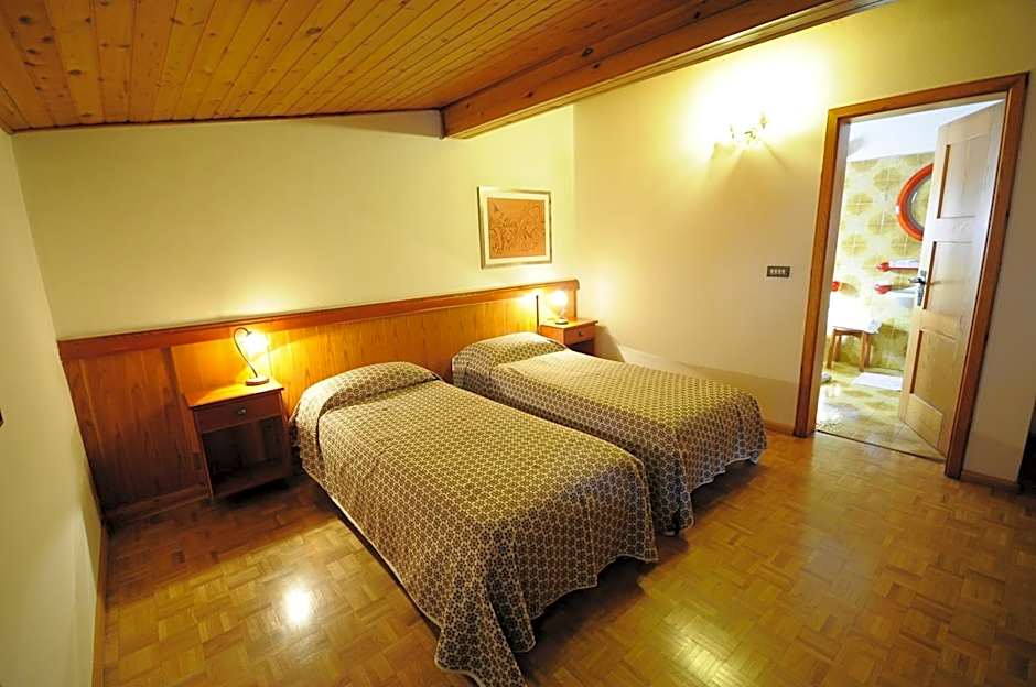 Hotel 2 Camini