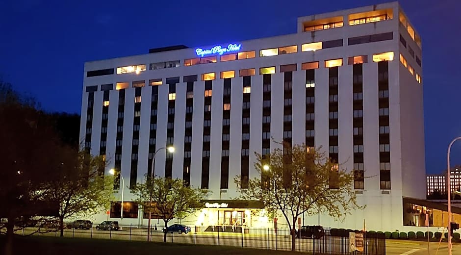 Capital Plaza Hotel