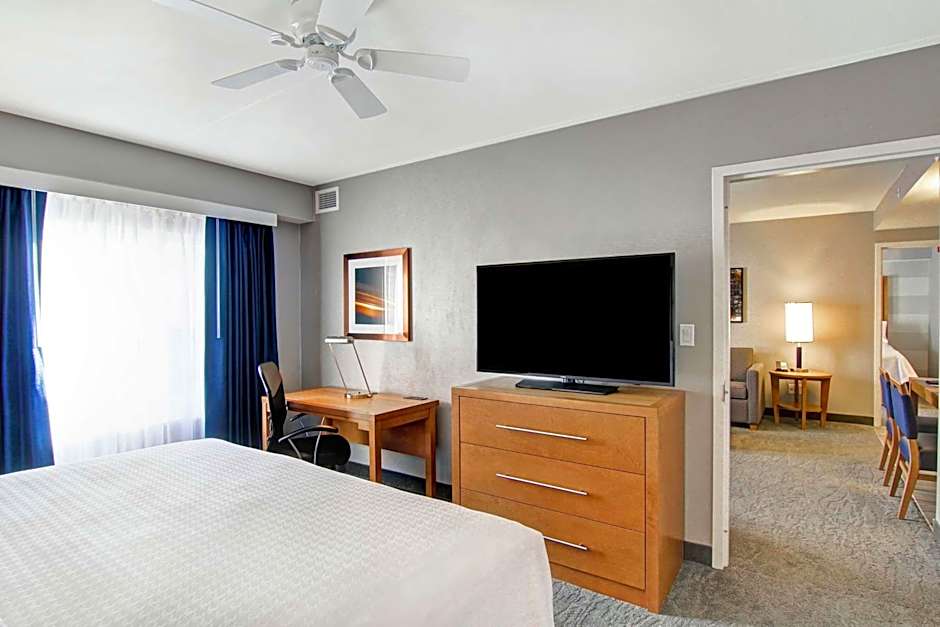Homewood Suites by Hilton Ottawa-Kanata