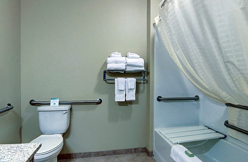 Cobblestone Inn & Suites Steele