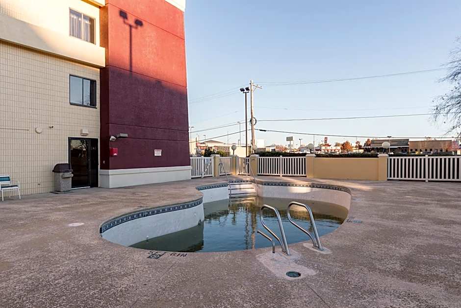 Comfort Inn Tulsa Midtown