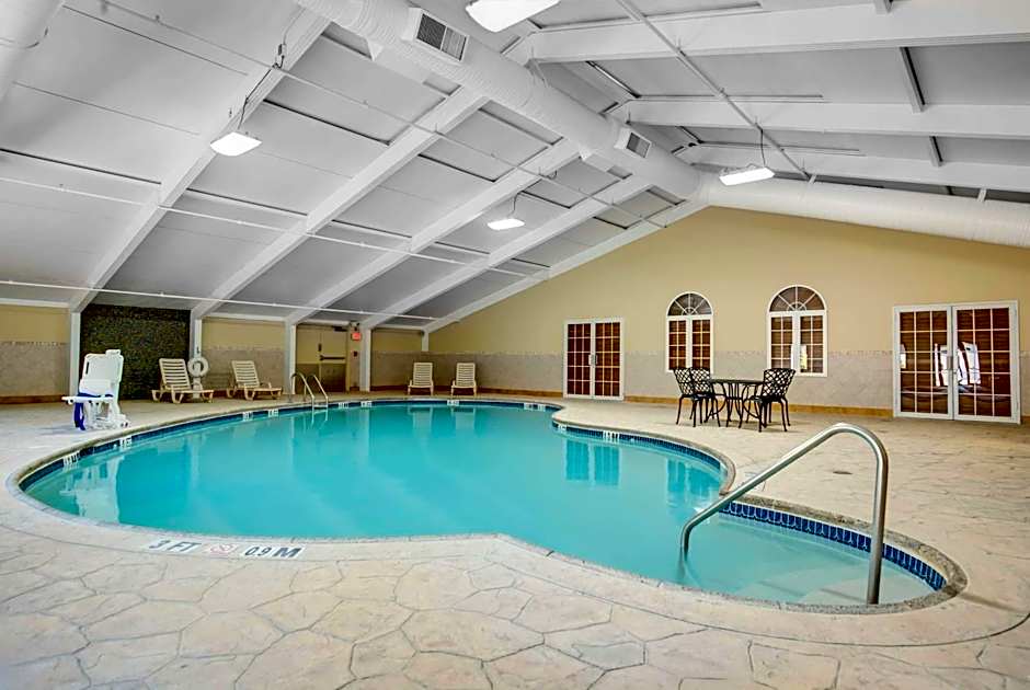 Days Hotel by Wyndham Toms River Jersey Shore