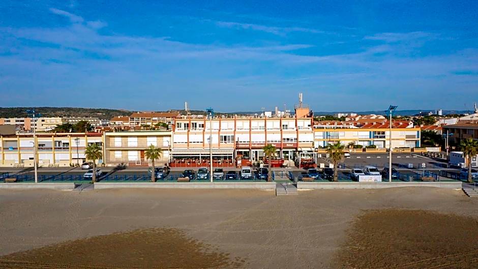 Logis Hôtel & Restaurant Mediterranee