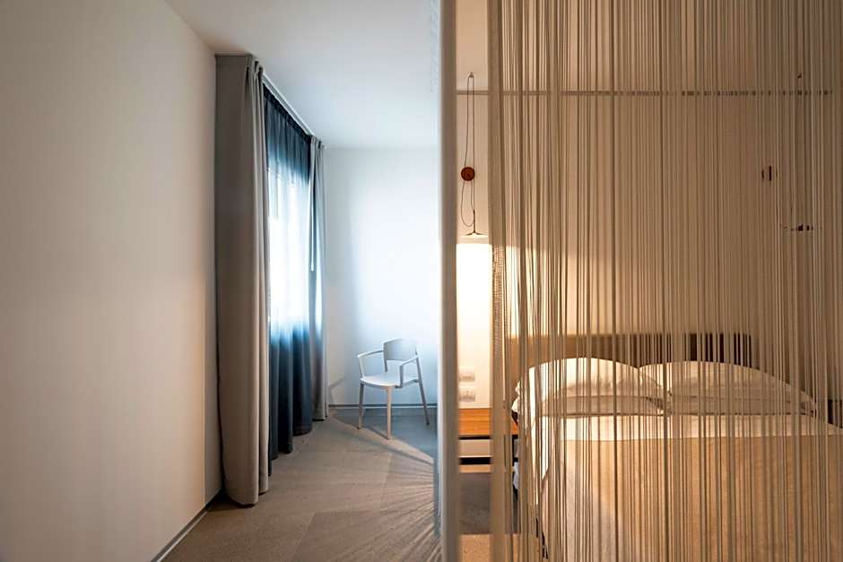 Alkamuri Posh Hotel & Spa