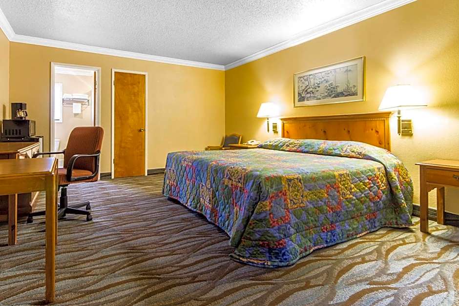 Econo Lodge