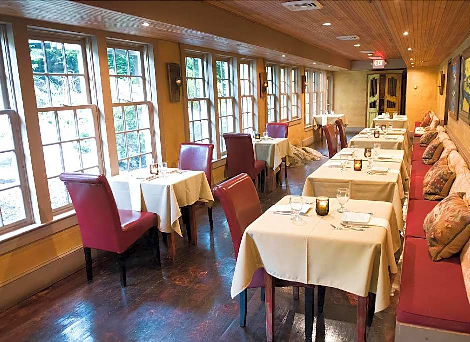 The Red Lion Inn