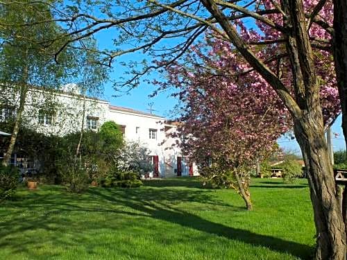 Le Mareuillais Hotel-Restaurant