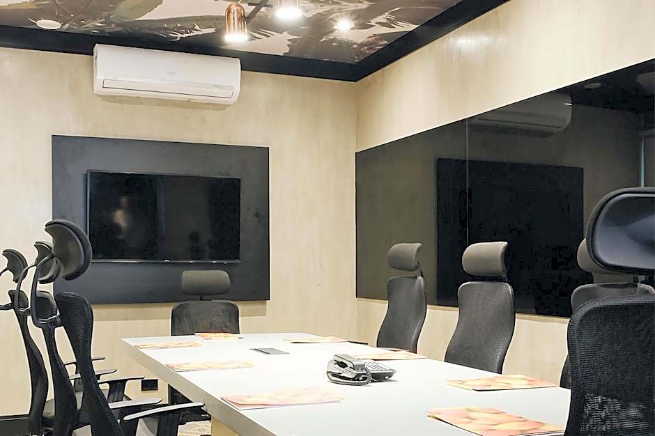 Yoo2 Rio de Janeiro, Tapestry Collection by Hilton