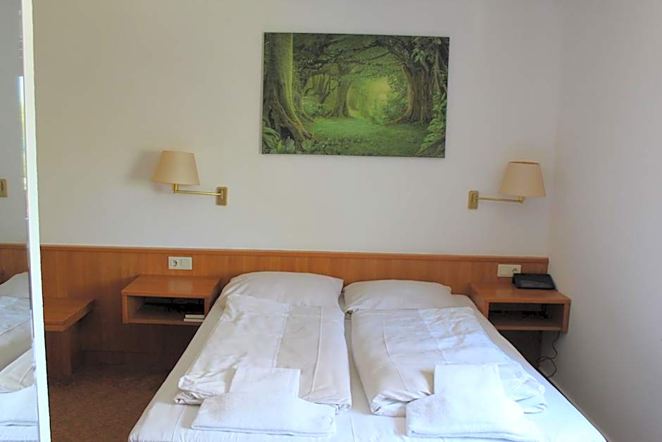 Apartment Hotel 24h Check-in, Free Parking and WiFi