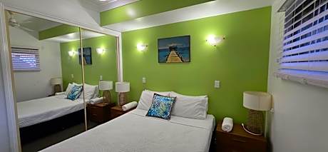 One-Bedroom Apartment with Garden