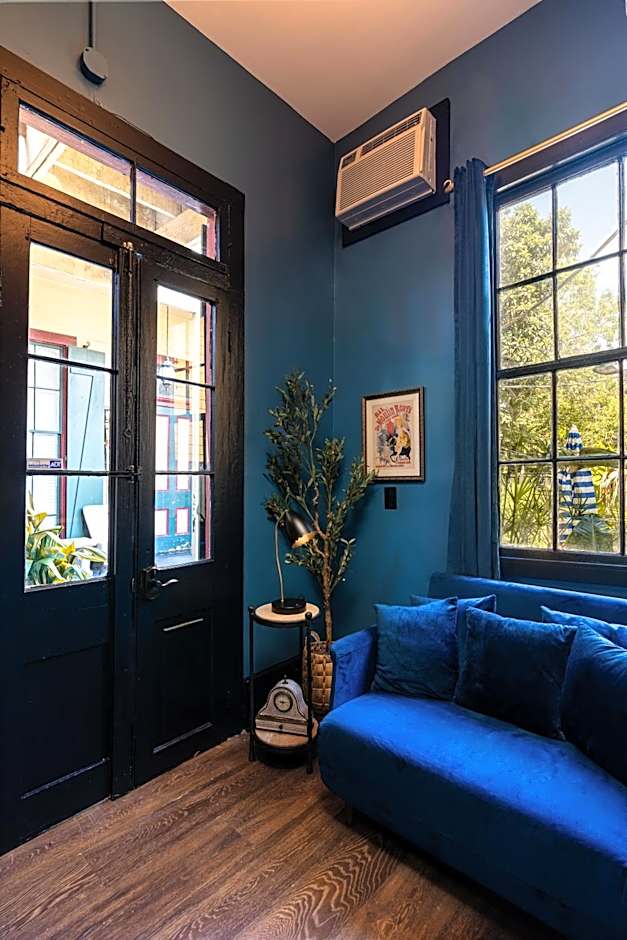 The Mansion on Royal