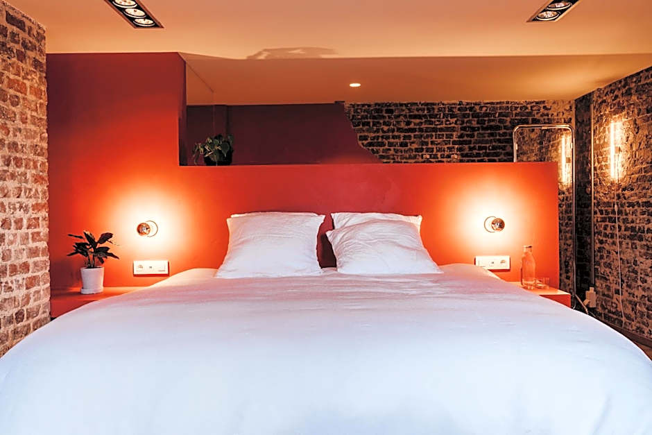 Chambre d'Amis by Alix