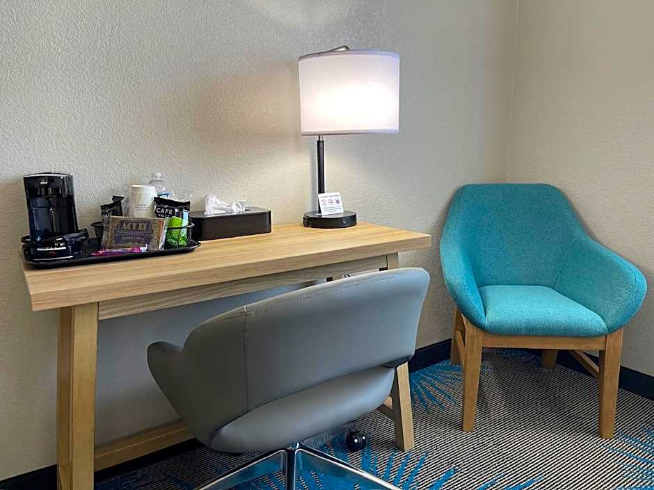 Days Inn by Wyndham Imlay City