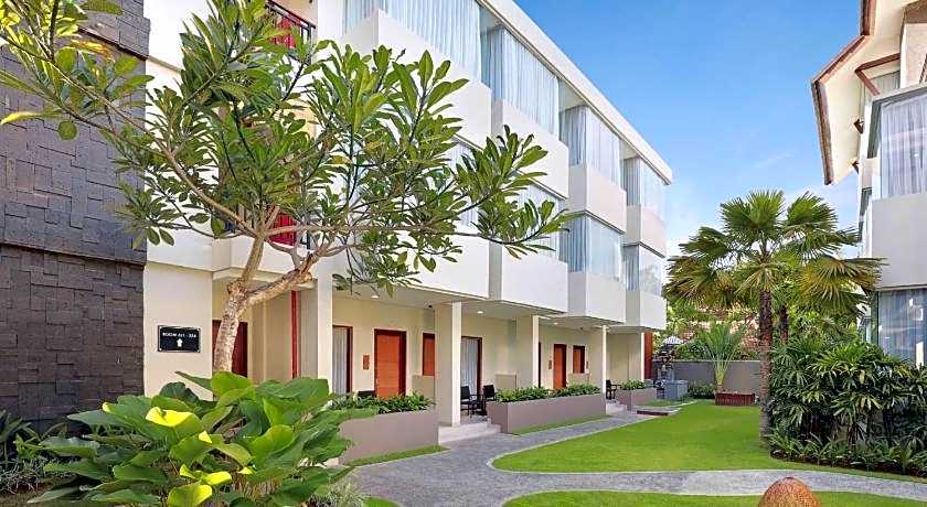 Townhouse Oak Signature Hotel