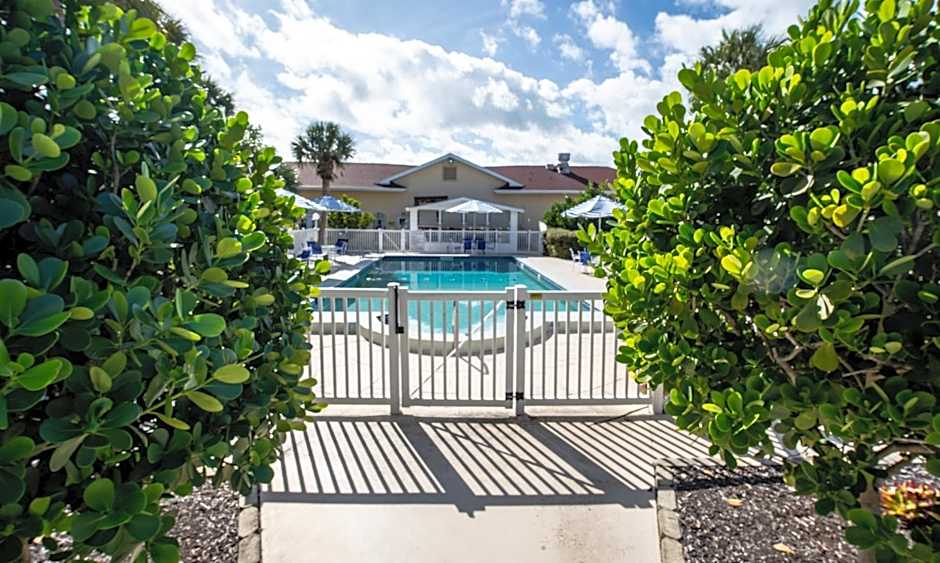 Island Sun Inn & Suites - Venice, Florida Historic Downtown & Beach Getaway