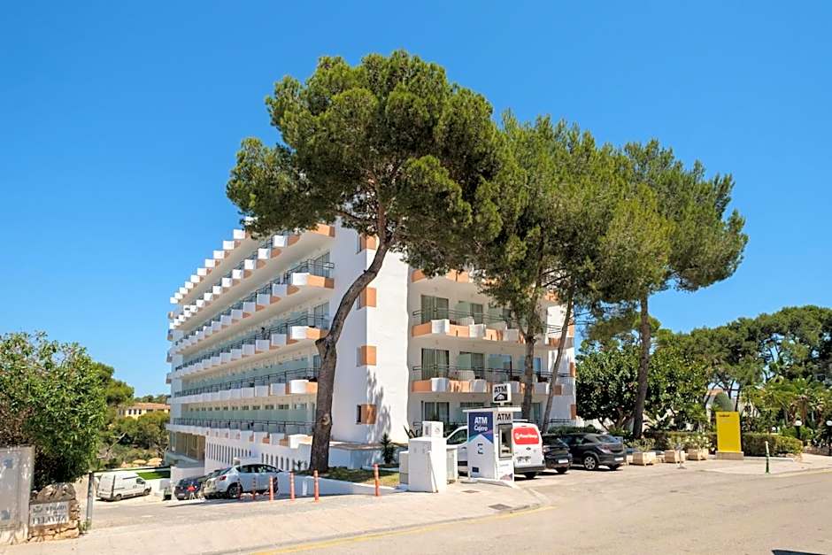 Cabot Cala Ferrera