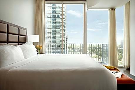 One-Bedroom King Suite with City View