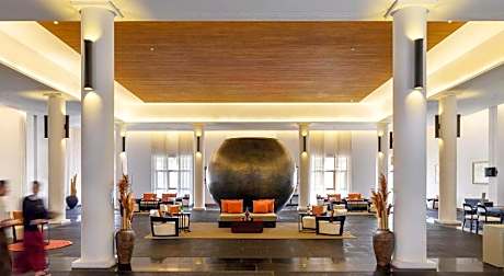 The Lake Garden Nay Pyi Taw MGallery Collection