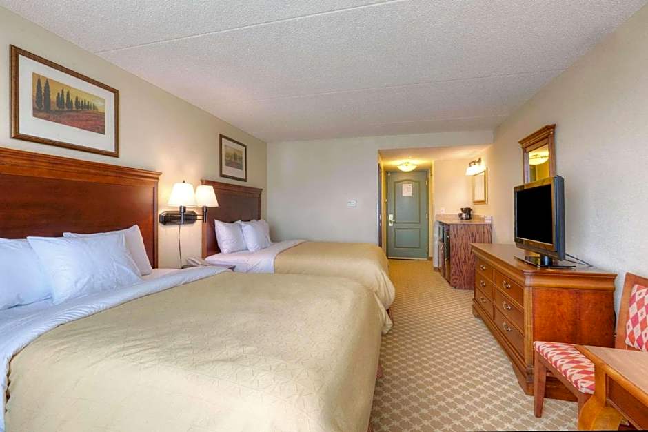Country Inn & Suites by Radisson, Fredericksburg, VA