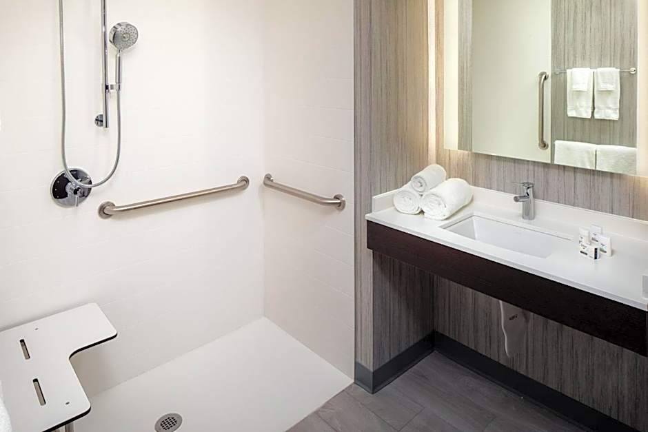 Holiday Inn Express Washington DC Downtown by IHG