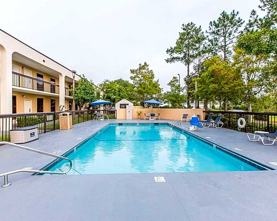 Quality Inn At The Mall - Valdosta