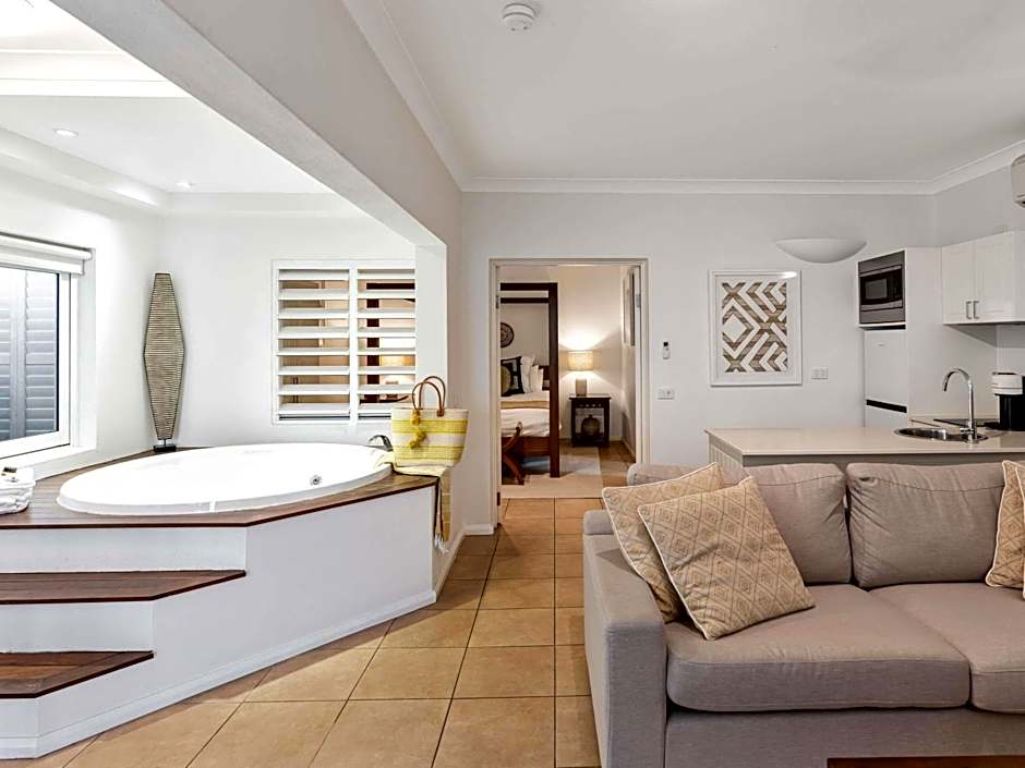 The Reef House Adults Retreat